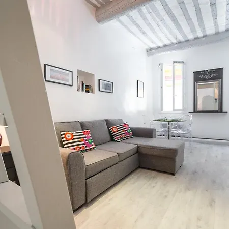Apartment Adorable Vieux